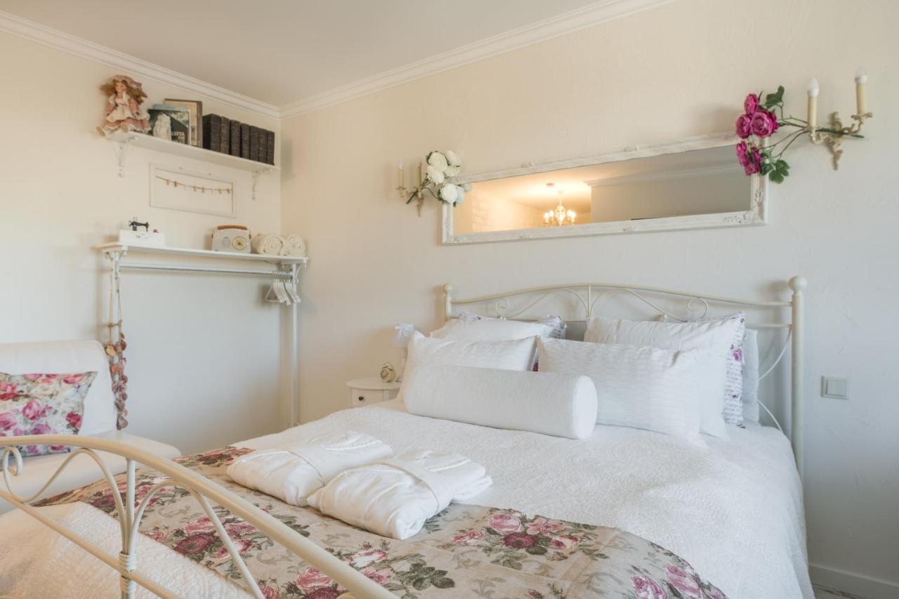 Vintage Lounge Studio By The Sea In Liepaja Luaran gambar
